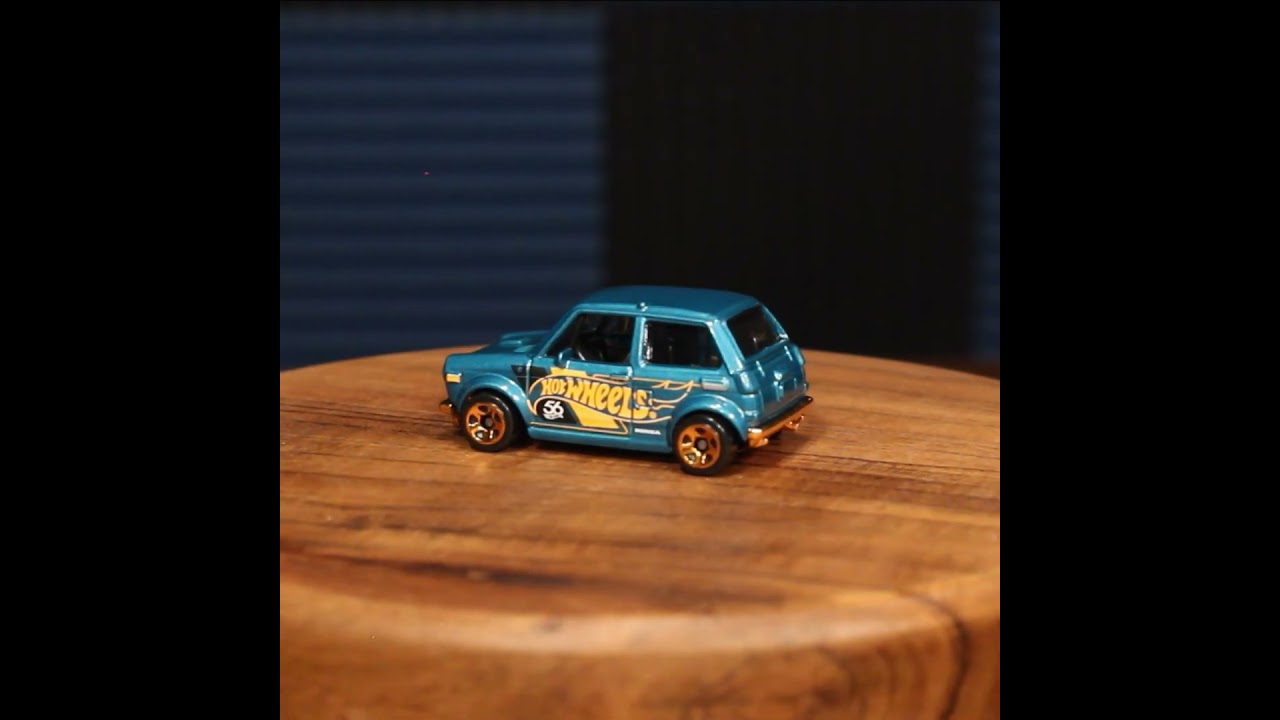 Custom ’70 Honda N600 from 56th Anniversary: Green and Gold – Hot Wheels Basic (2024)