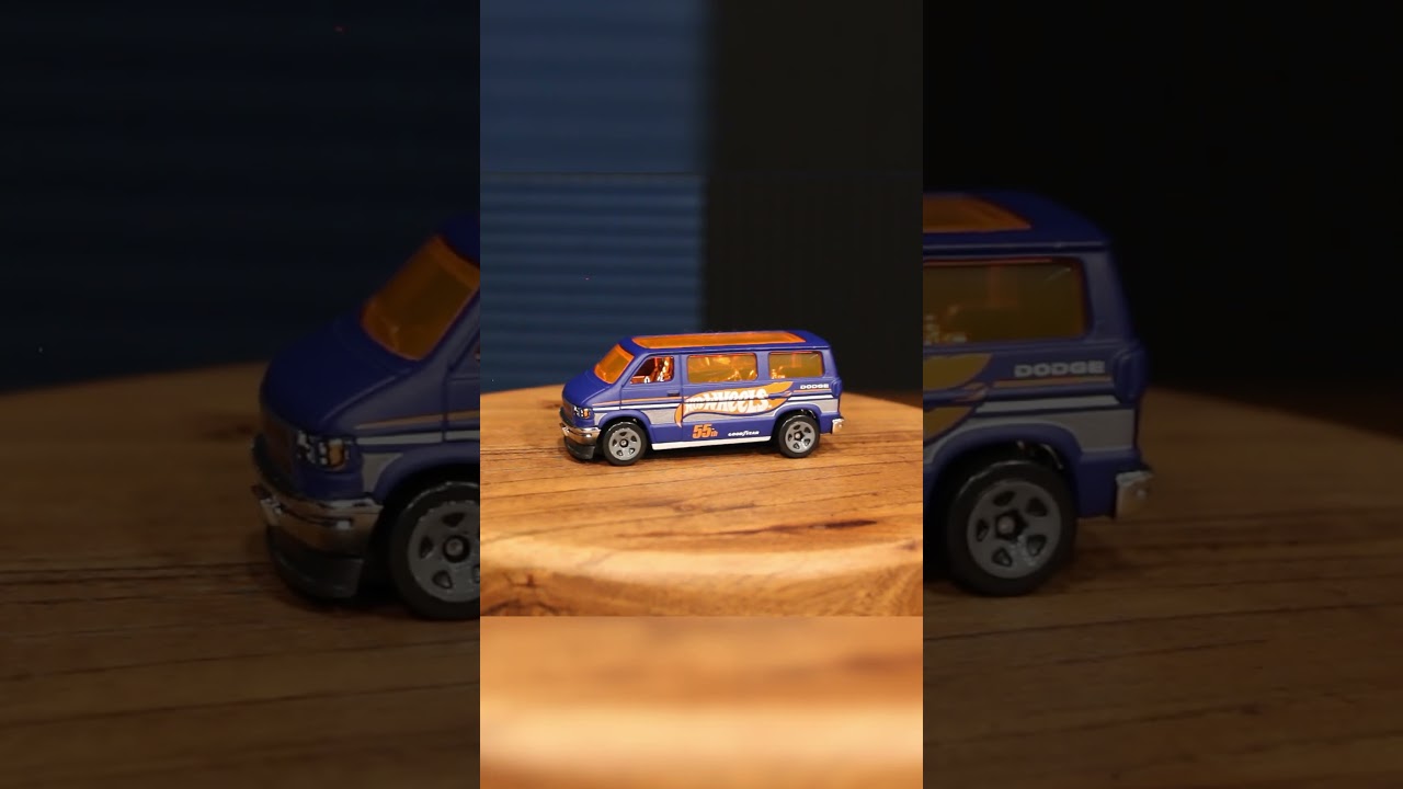 Dodge Van from HW 55 Race Team – Hot Wheels Basic (2023)