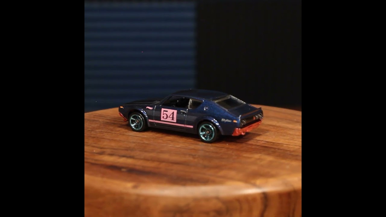 Nissan Skyline H/T 2000GT-R from 54th Anniversary: Blue and Pink – Hot Wheels Basic (2022)