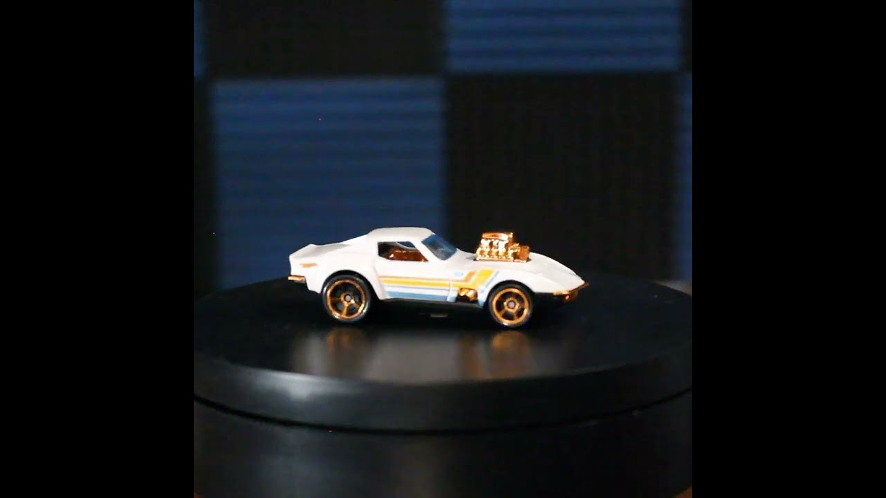 ’68 Corvette (Gas Monkey Garage) from Pearl and Chrome – Hot Wheels Basic (2020) #shorts